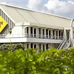 Отель Premiere Classe Эпиналь