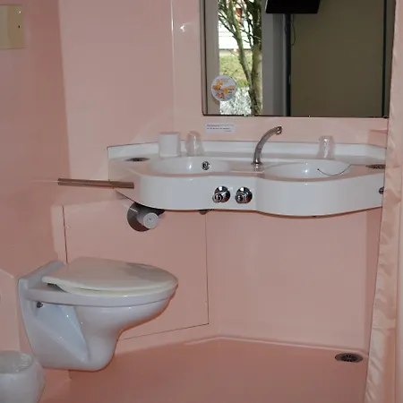 Premiere Classe Hotel 3*