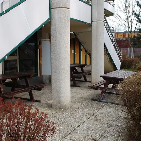 Premiere Classe 3* Épinal