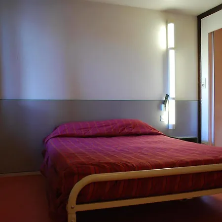 Hotel Premiere Classe 3*