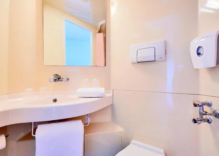 Premiere Classe Отель