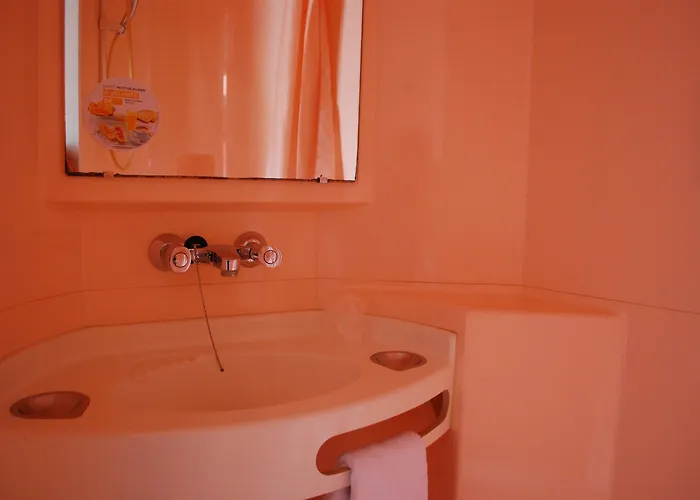 Отель Premiere Classe